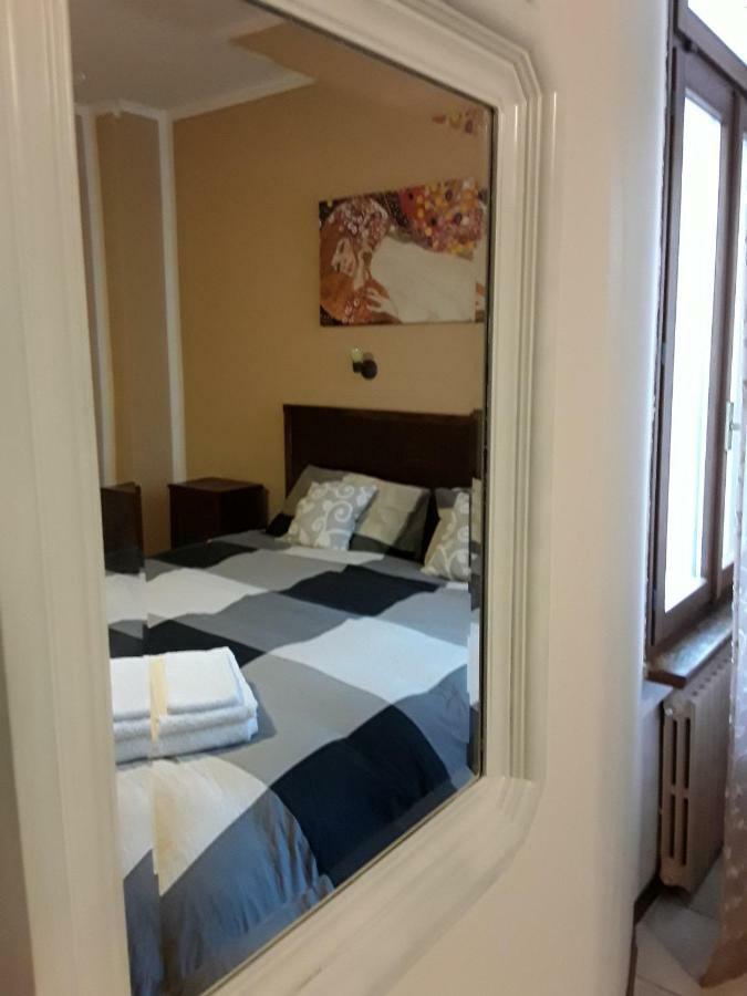 Camere Porto Vecchio Con Parcheggio A Pochi Passi Dal Castello マルチェージネ エクステリア 写真
